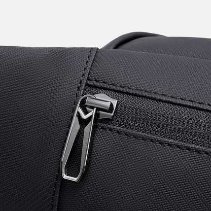 GXB01053 Black