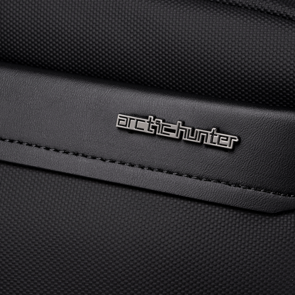 KB00944 Black Arctic Hunter