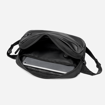 GXB00864 arctichunter-eg