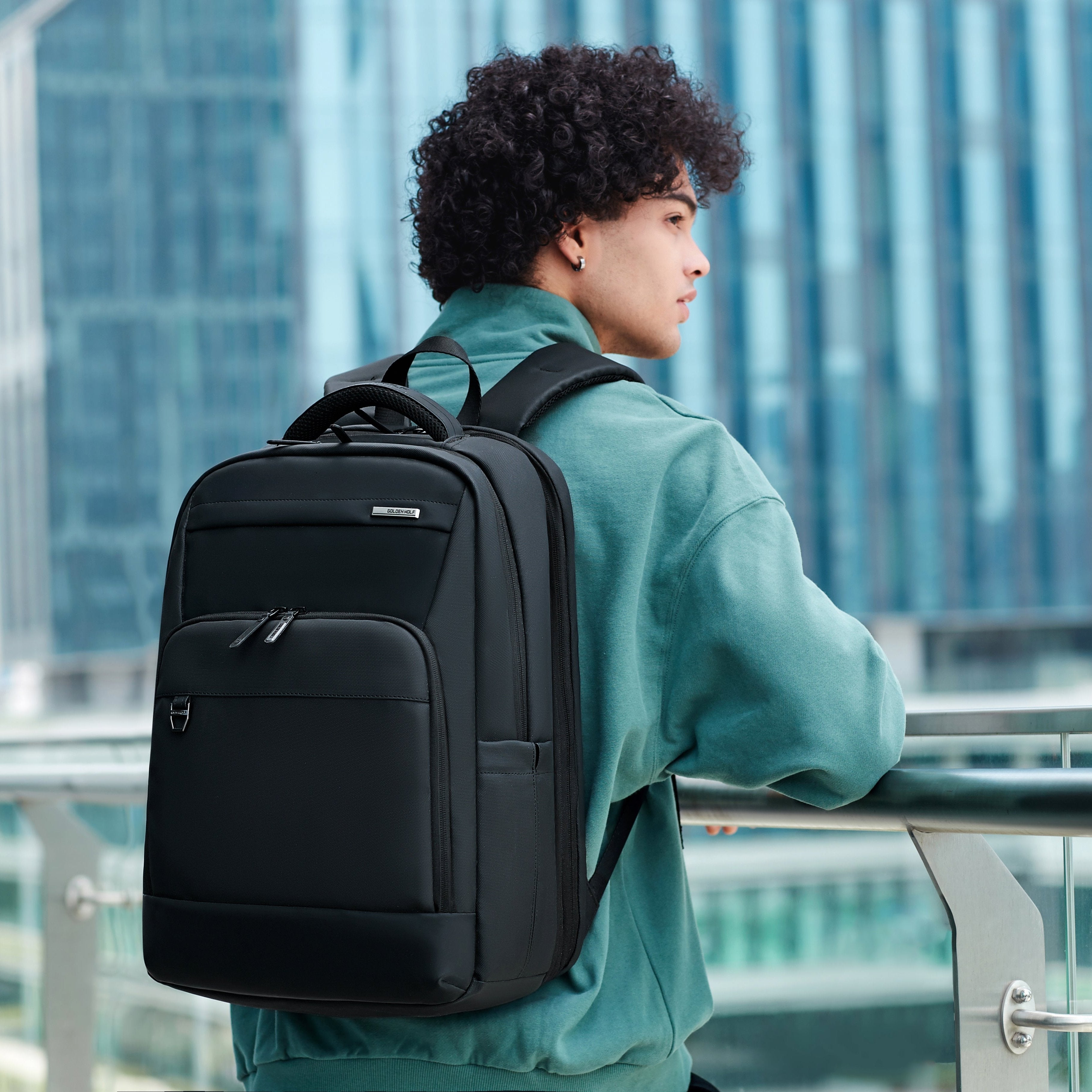 GB00708 Black
