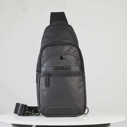 XB13001 Black